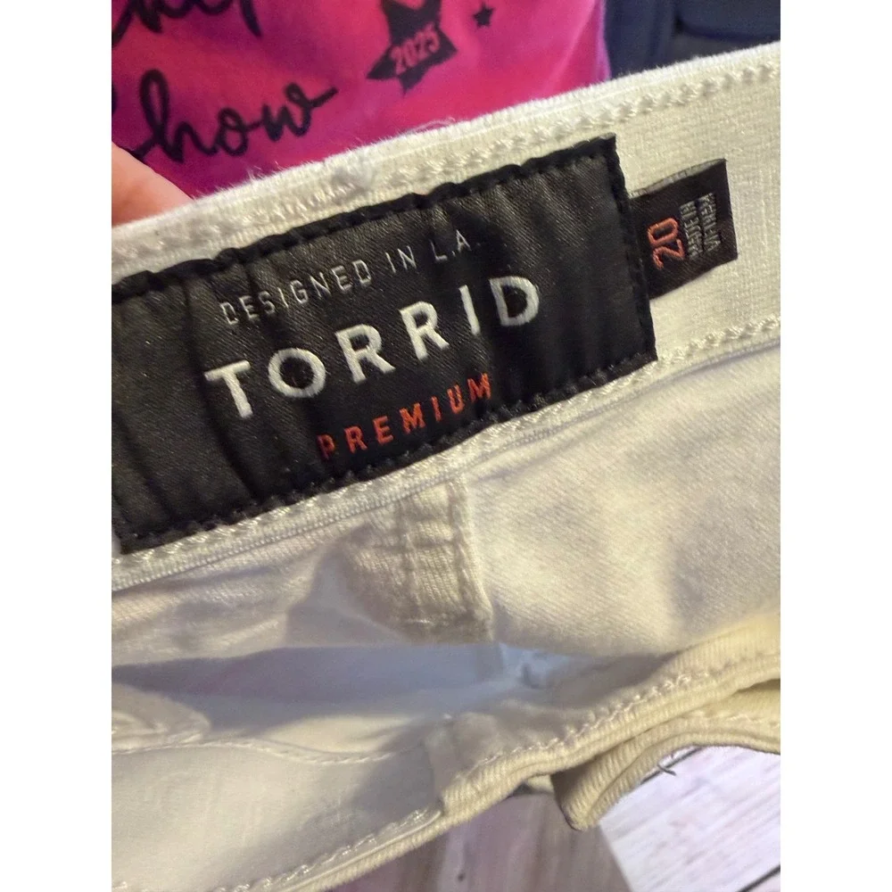 torrid premium white